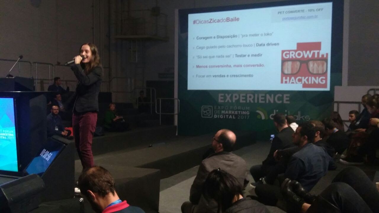 Palestras e eventos como canal de aquisição