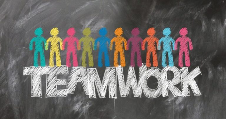 como montar uma equipe de marketing